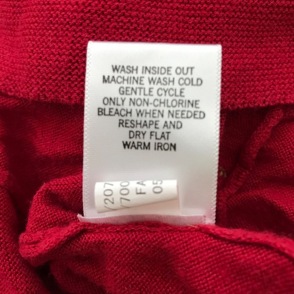 Y2K Banana Republic Cotton Blend Cardigan Sweater XS Cardinal Red - Picture 9 of 9